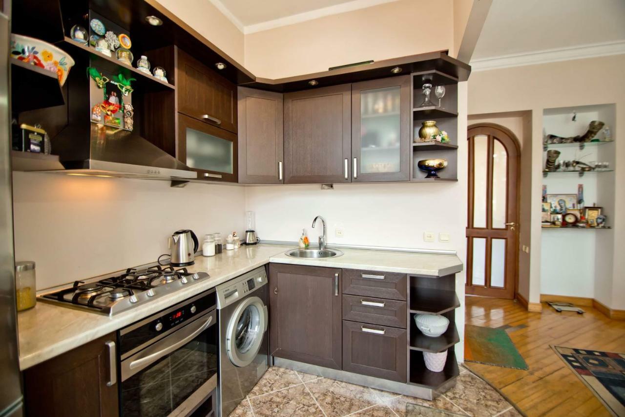 Apartment On Gorgiladze 25 Batumi Exteriér fotografie