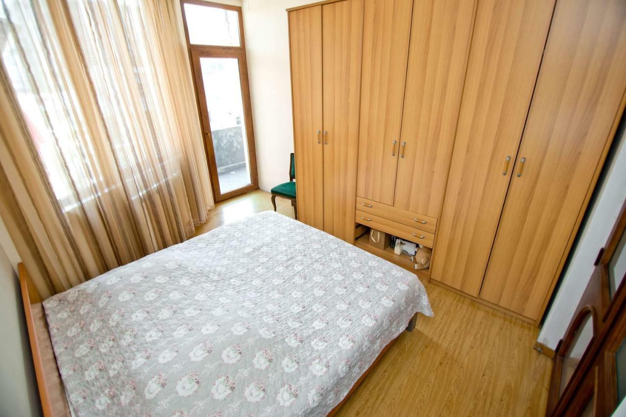 Apartment On Gorgiladze 25 Batumi Exteriér fotografie