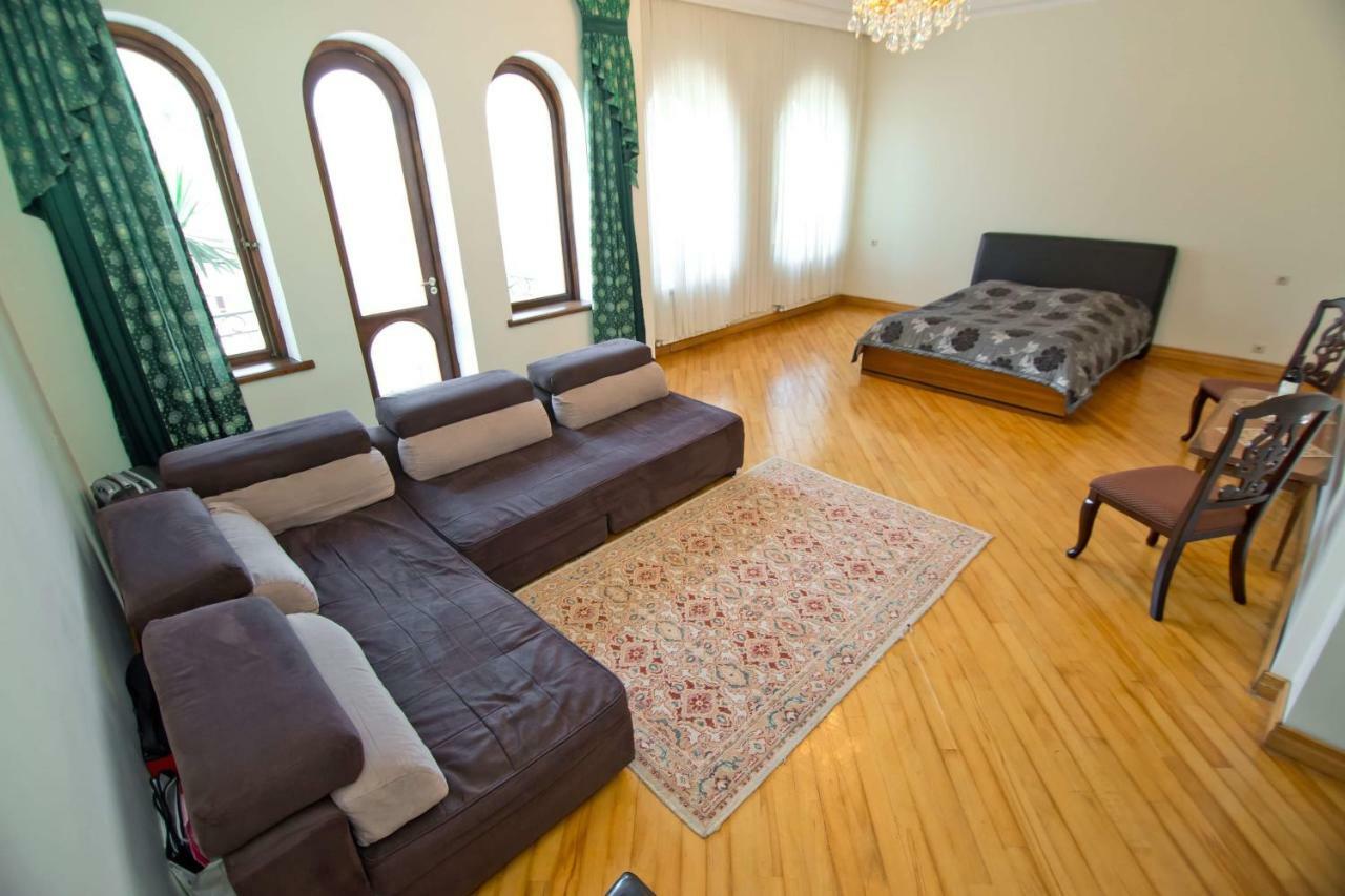 Apartment On Gorgiladze 25 Batumi Exteriér fotografie
